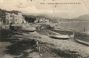 port  et plage de Carras